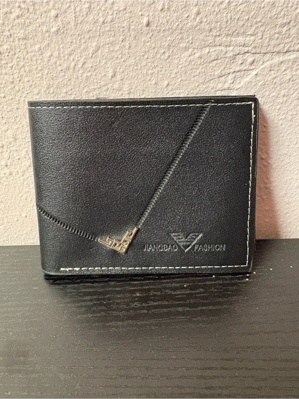 Jiangbaq Fashion Black Bifold Wallet ID Window Card Holder